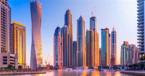 A Traveler's Blueprint to Explore Dubai Marina Walk - Al Wasl Dhow