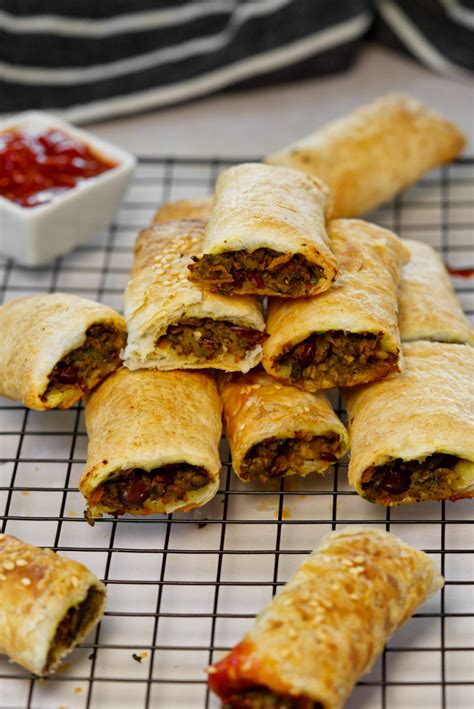 Vegan Sausage Rolls (Easy Homemade With Veg Filling)