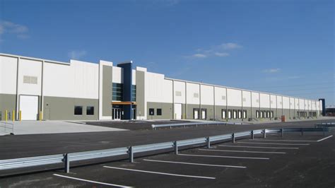 North Broadway Distribution Center – Double Eagle Development | Real Estate