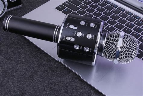 8 Best Bluetooth Microphones Reviewed in Detail [Oct. 2024]