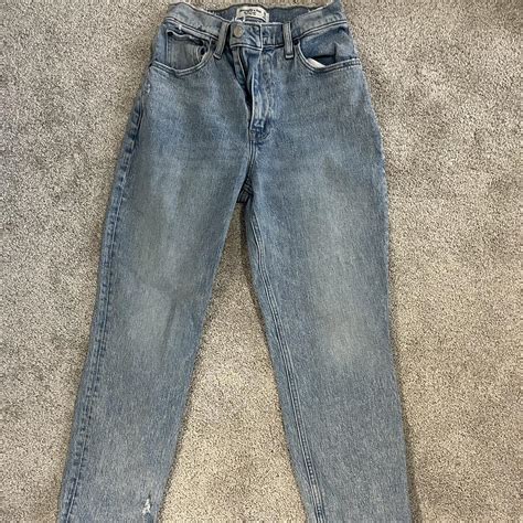 Abercrombie Curve Love jeans size 26 short only worn... - Depop