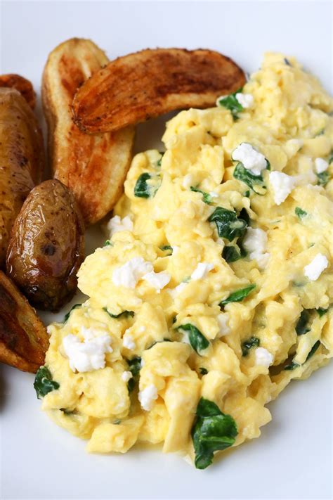 Spinach Scrambled Eggs with Feta - Stephanie Kay Nutrition