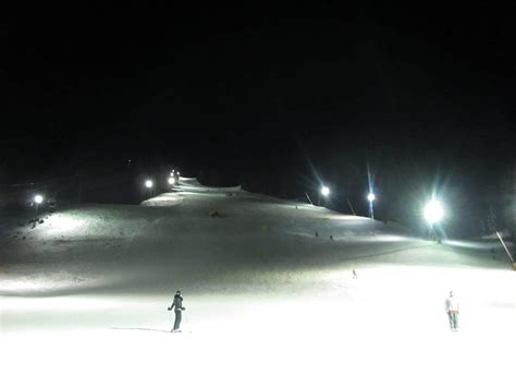 Night Skiing Under the Lights in Keystone | 2024/25 Schedule