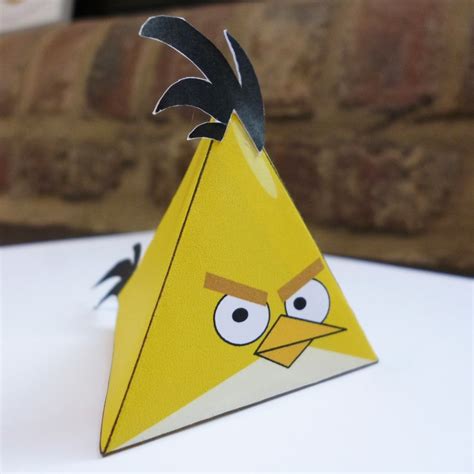 Angry birds : yellow bird | Oeuvre d'art, Scrapbooking, Diy