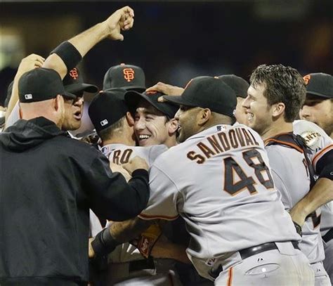 Tim Lincecum throws no-hitter as San Francisco Giants beat the San Diego Padres, 9-0 - cleveland.com