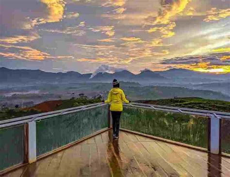 Taman Langit Pangalengan, Wisata Negeri di Atas Awan dengan View 360°