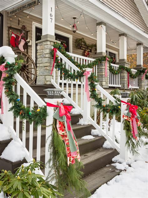 Farmhouse Christmas Porch - Whispering Pines Homestead