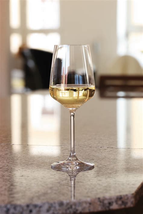 Buy Spiegelau Style White Wine Glasses Set of 4 – Sol le Luna Concepts