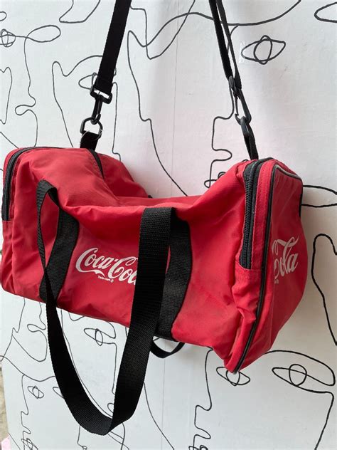 Coca Cola Insulated Cooler Bag With Built In Radio & Speaker ...