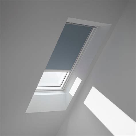 VELUX® Remote Solar Blackout (DSL) Blind | 4581 - Dark Petrol