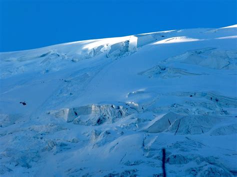 2 Killed, 1 Critically Injured in Avalanche on Mont Blanc, France Yesterday - SnowBrains