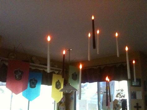 My take on the Hogwarts great hall with banners and floating candles:) | Hogwarts great hall ...