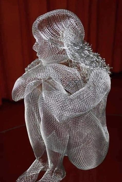 A wire sculpture : r/interestingasfuck