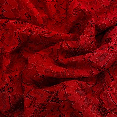 Red lace fabric — Tissus en Ligne