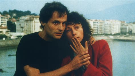 ‎The Green Ray (1986) directed by Éric Rohmer • Reviews, film + cast • Letterboxd