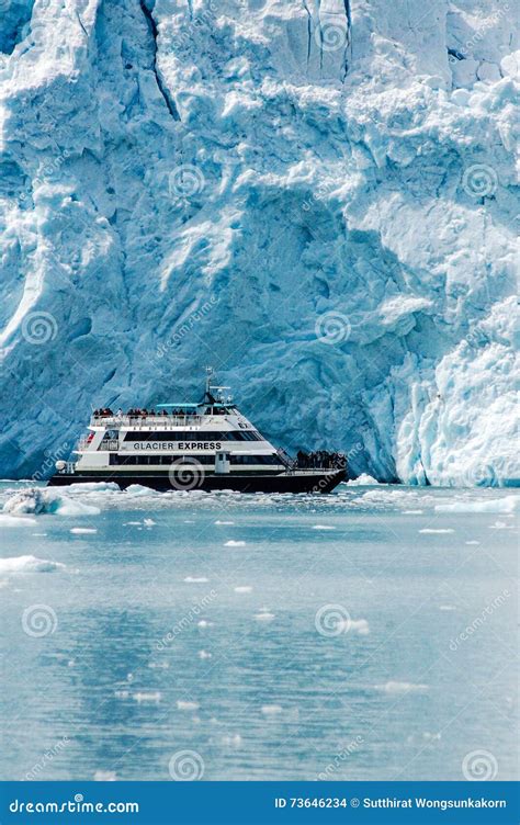 Cruise Tour at Holgate Glacier of Aialik Bay in Alaska Editorial Stock Image - Image of holgate ...