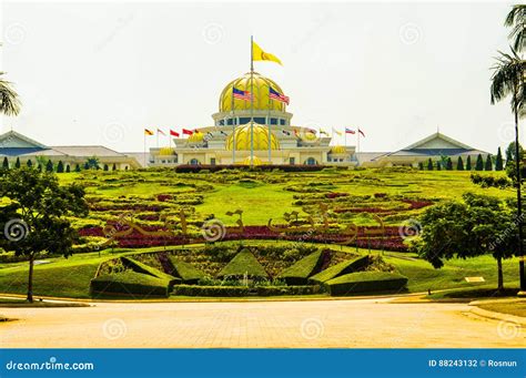 Royal Palace Istana Negara Istana Negara, Kuala Lumpur, Malaysia Editorial Photography - Image ...