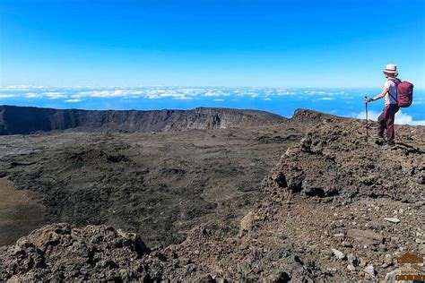 2023 Hiking: Off-trail on the Piton de la Fournaise volcano