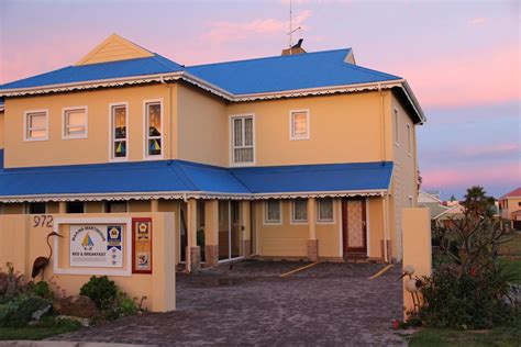 Marina Martinique B&B, Jeffreys Bay, South Africa