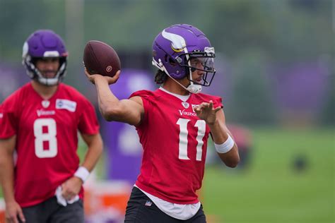 Kellen Mond Could See Regular Season Action Sooner than Expected - Vikings Territory