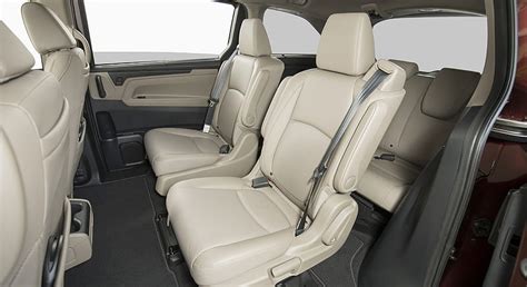 2018 Honda Odyssey Elite - Interior, Seats, car, HD wallpaper | Peakpx