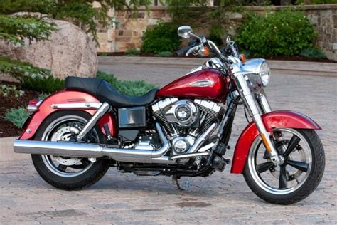 2012 Harley-Davidson Dyna Switchback Retro Test: A Convertible