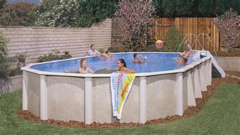 5 Ideas for Bold Landscaping for Your Above Ground Pool - Doughboy Pools