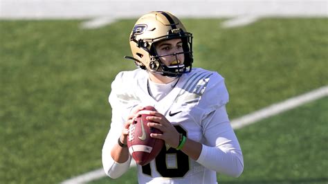 From walk-on to starter, Purdue QB Aidan O'Connell seeks to glorify God