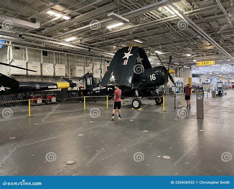 F4U Inside the USS Midway in San Diego Editorial Photography - Image of diego, aviation: 220436932