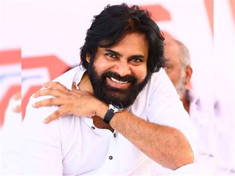 First Look of Pawan Kalyan Vakeel Saab gets release date