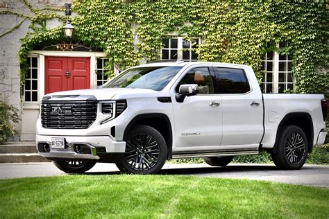 Pickup Review: 2022 GMC Sierra 1500 Denali Ultimate | Flipboard