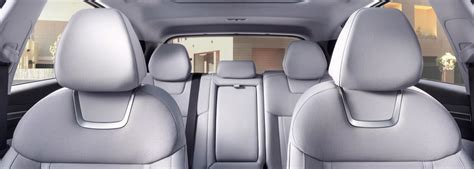 Hyundai Tucson Interior and Cargo Space | Triple J Saipan