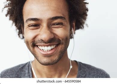 Close Portrait Young Happy African Man Stock Photo 633023144 | Shutterstock