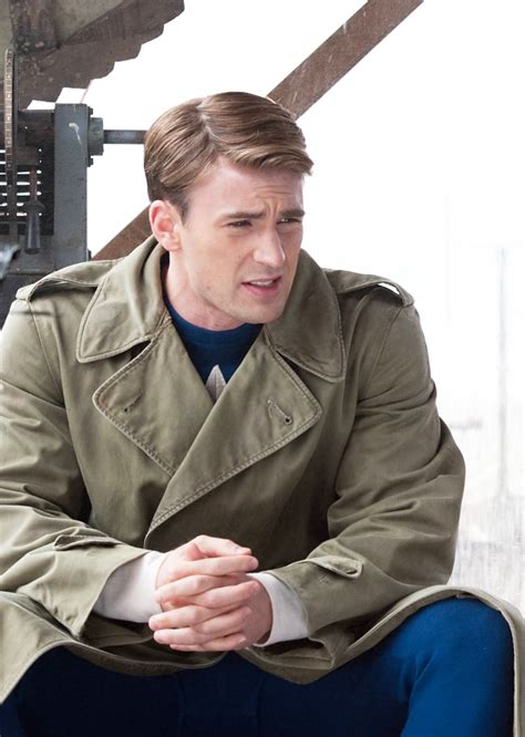 Chris Evans Marvel movie stills Captain America: The First Avenger ...