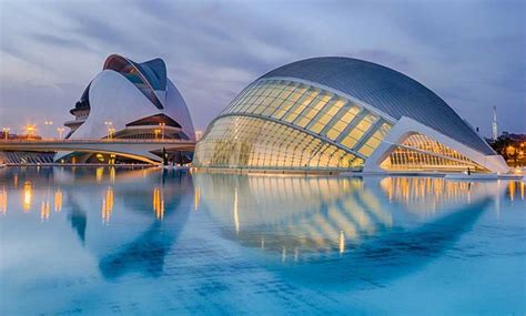 38 Famous Landmarks in Spain You Need To Visit