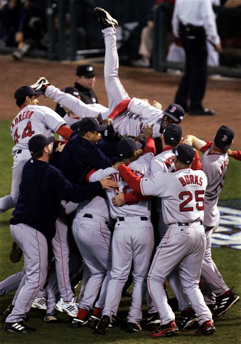 2004: The curse is reversed - 13MLB : World Series History Red Sox-Cardinals - ESPN