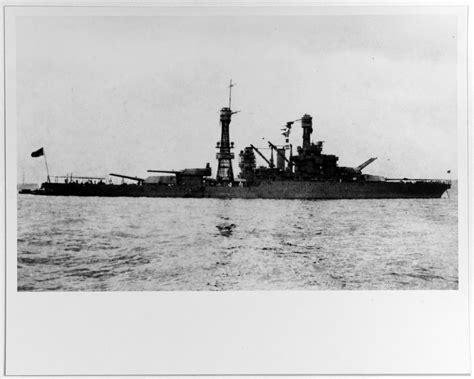 NH 80550 USS TENNESSEE (BB-43)