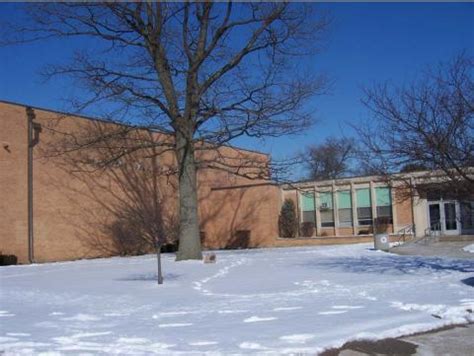 Eastmont Park Elementary School - Find Alumni, Yearbooks & Reunion ...