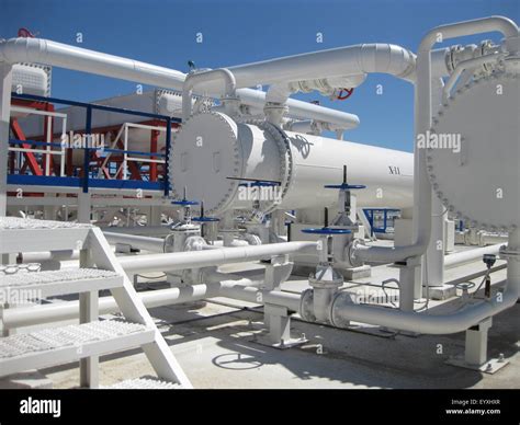 Oil refinery. Equipment for primary oil refining Stock Photo - Alamy