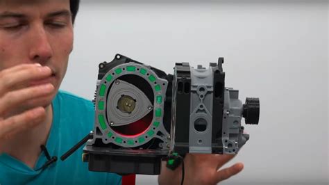 Engineering Explained dives deep on the Mazda rotary engine - CNET