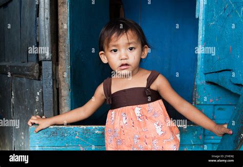 portrait person asian poor weak nervelessly chippy philippines miserable Stock Photo - Alamy