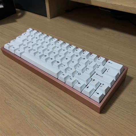 Hotswap Rose gold tofu mechanical keyboard, Computers & Tech, Parts ...