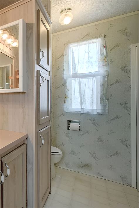 10 Mobile Home Bathroom Window Curtain Ideas