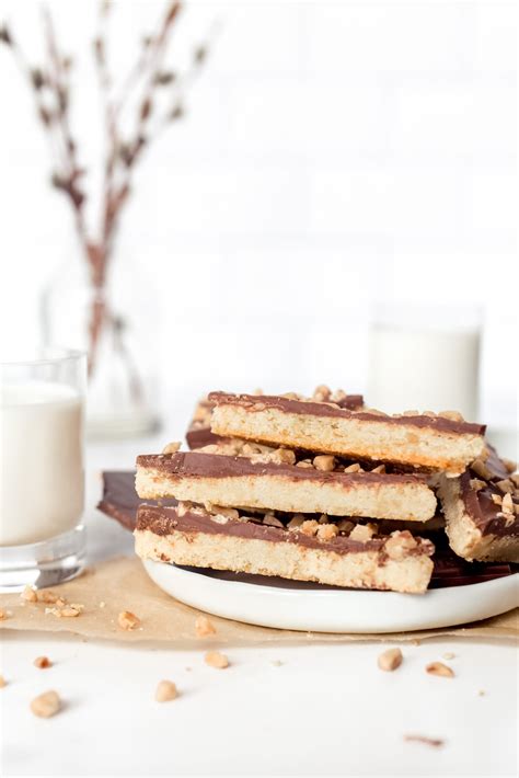 Almond Roca Cookies Recipe | A Classic Candy in Cookie Form!