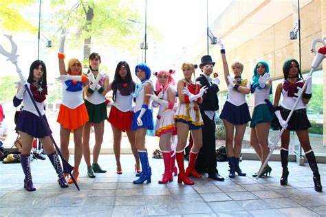 Sailor Moon Group Cosplay by CrimsonRoses on DeviantArt