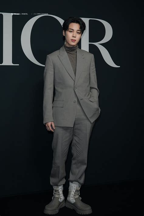 230120 BTS Jimin - Dior Homme Menswear FW 2023-2024 Show at Paris ...