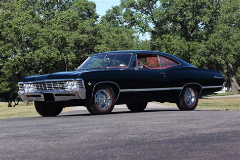 1967 CHEVROLET IMPALA - Front 3/4 - 199952