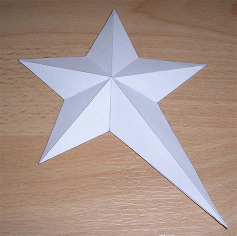 Paper Star Pyramids