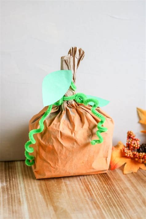 Easy Decorative Pumpkin Paper Bag Craft | Hip Homeschool Moms