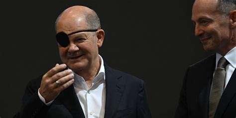 German Chancellor Olaf Scholz Sports an Eye Patch After Running Injury